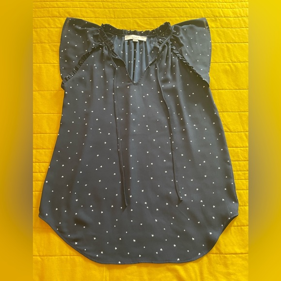 Starry Loft Cap-Sleeved Blouse - Picture 3 of 6